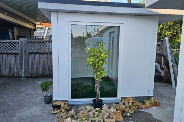 Tinyhouse1 Außen Fenster 2